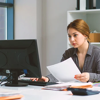 A person filing online paperwork