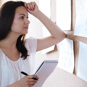 Busy woman choosing business structure