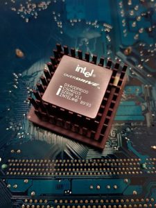 Intel Explores Strategic Shake-Up